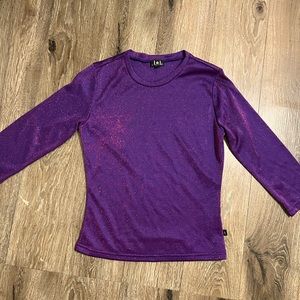 LEI Juniors Large Chrome color shifting shirt. New without tags.